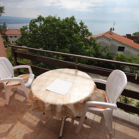 And With Parking Space Icici, Opatija - 7881 بيت ضيافة 3*
