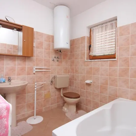 And With Parking Space Icici, Opatija - 7881 Guest house Icici