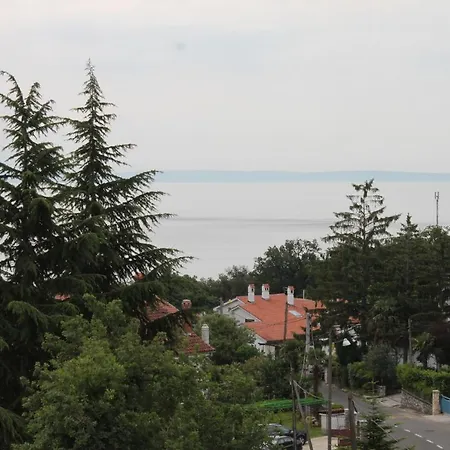 And With Parking Space Icici, Opatija - 7881 3* Icici
