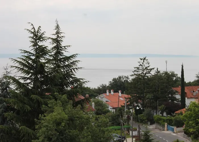 And With Parking Space Icici, Opatija - 7881 3* Ičići